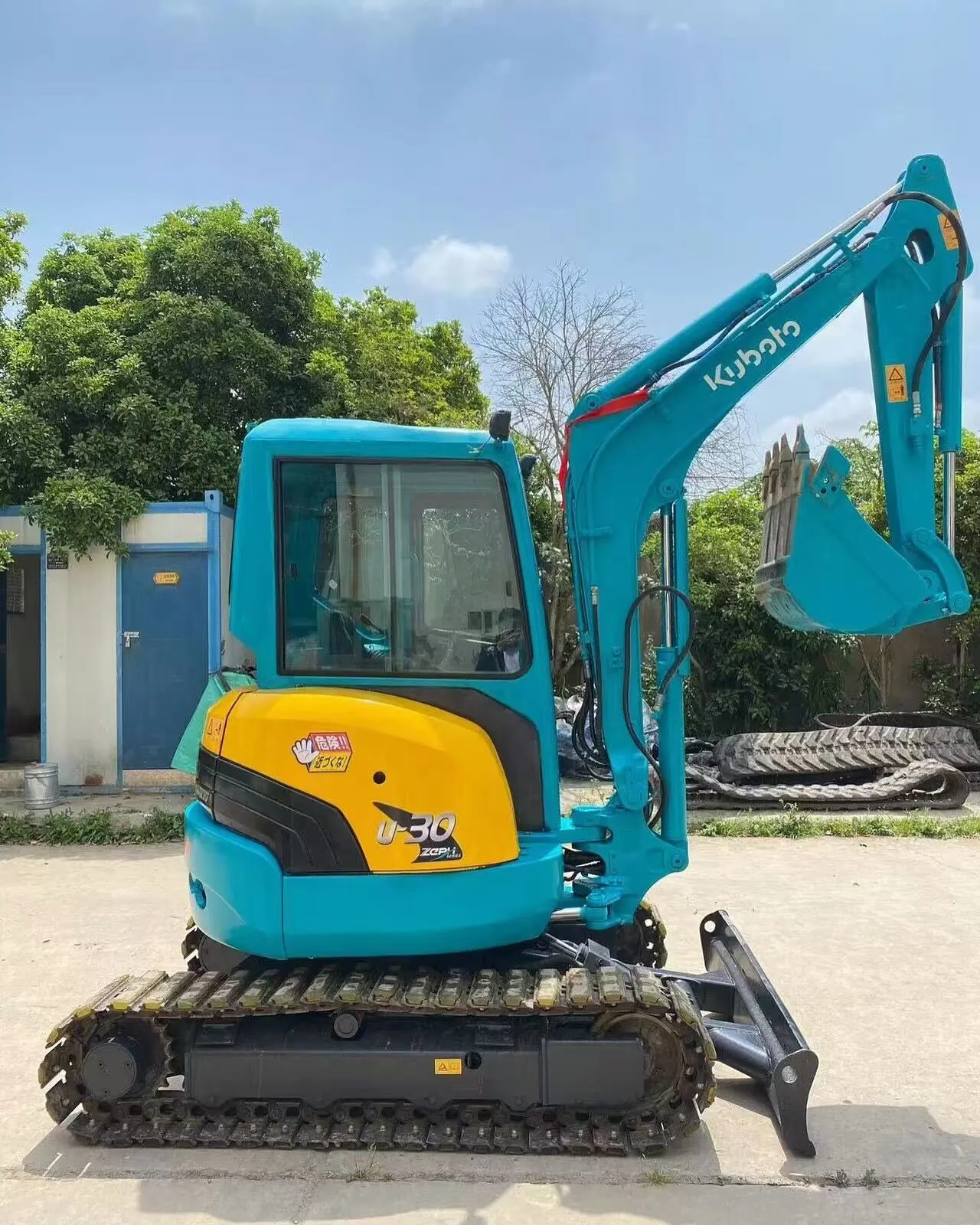 Excavadora hidráulica sobre cadenas Kubota U30 2019 usada. Miniexcavadora de segunda mano KUBOTA U15 U25 U30 U35 disponible en Shanghái. 1