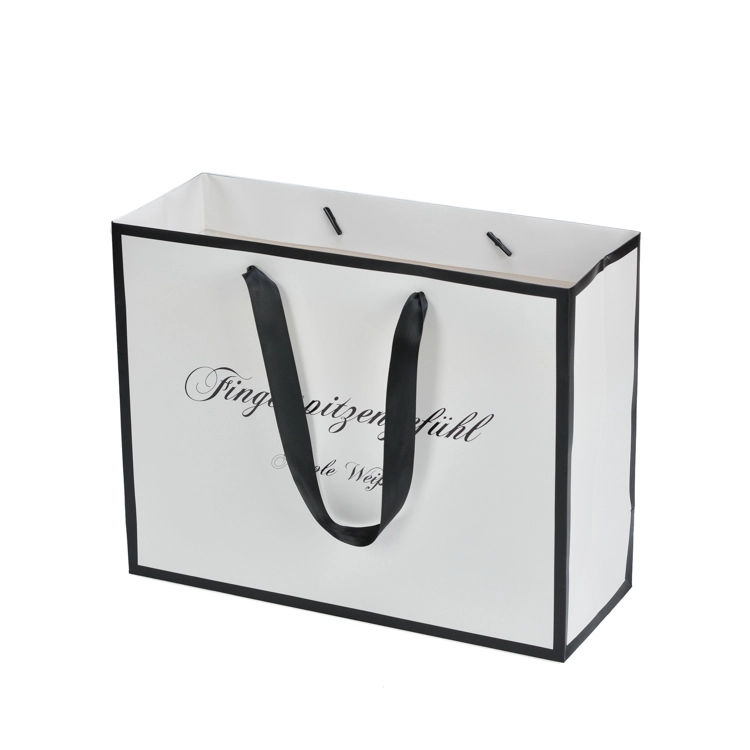 Packaging Bag Printing Coated Paper Bag with Handle 1