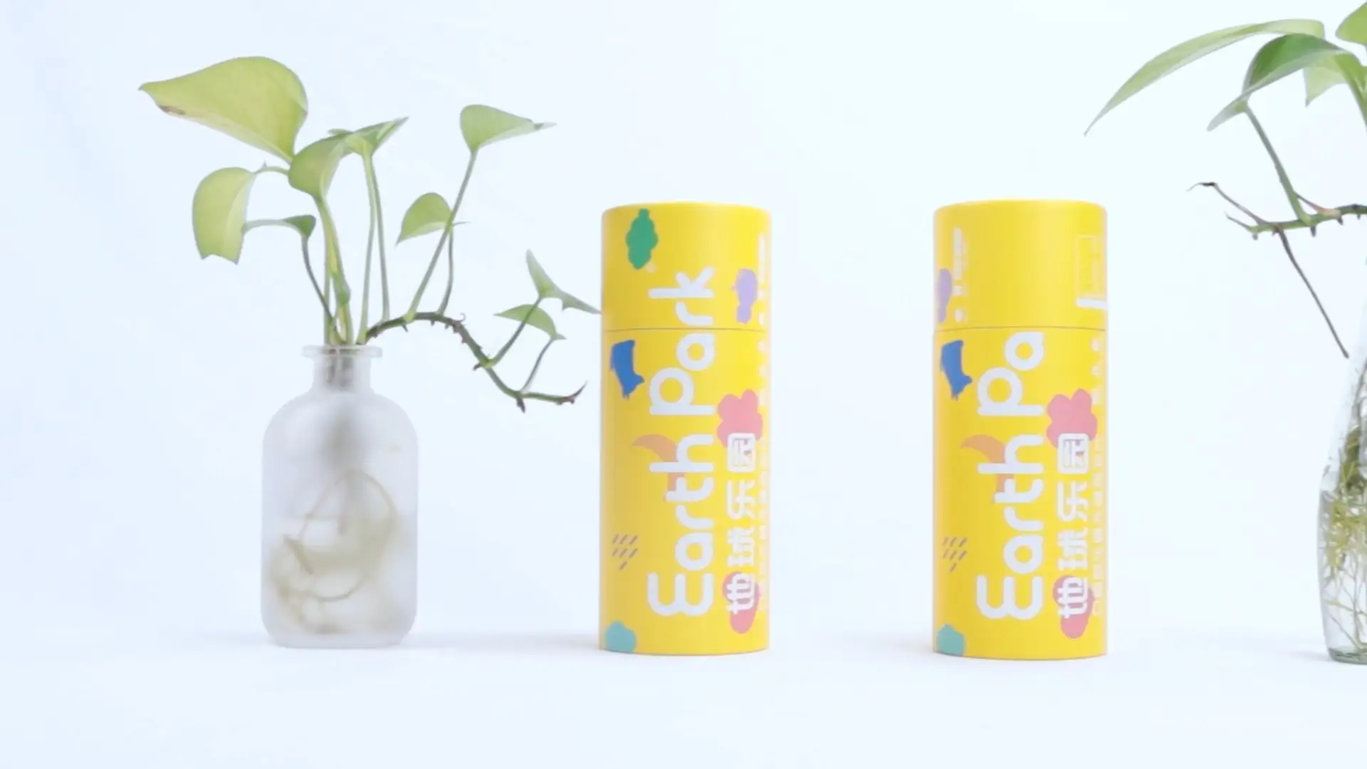Umweltfreundliche, maßgeschneiderte runde Papierkerzenröhre 6,5 x 2 4 x 3 Körperlotion-Verpackungsbehälter, Zylinder, Kanister 1