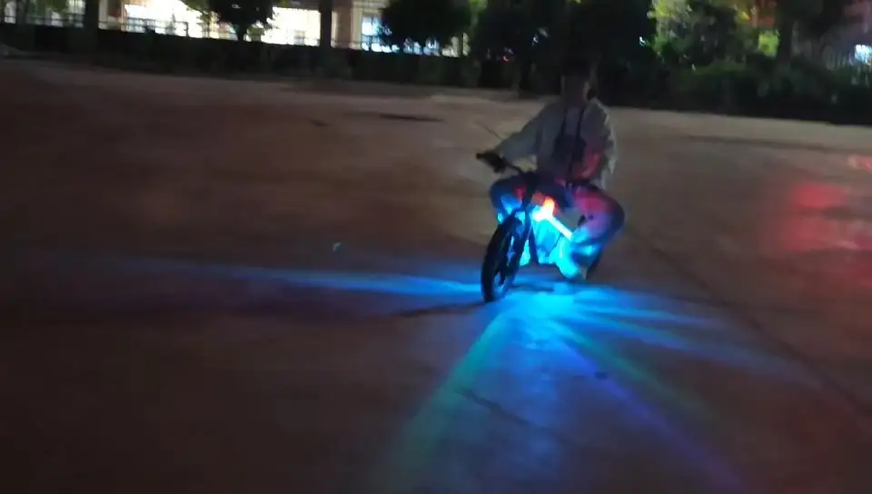 Elektrischer Balance-Scooter für Kinder ET02 1