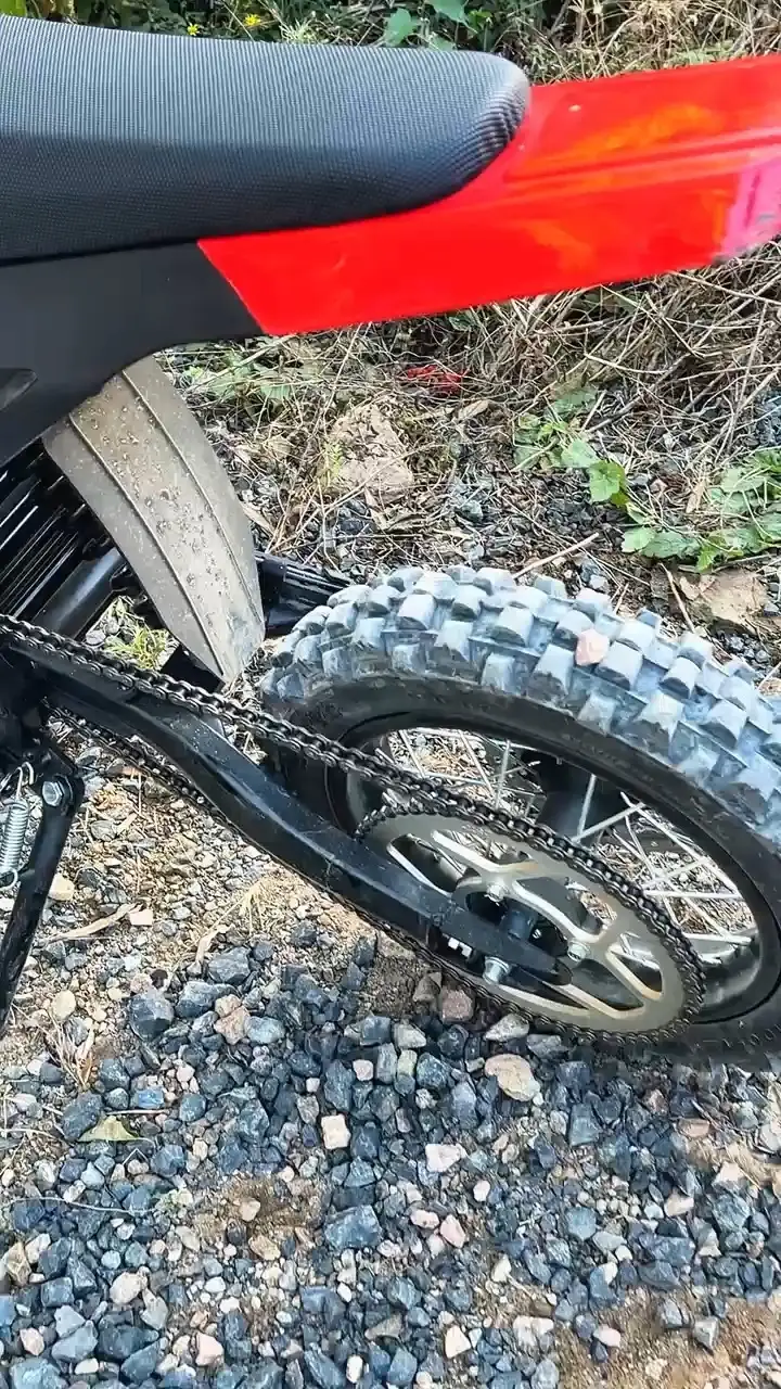 EDB002 elektrisches Dirtbike 1