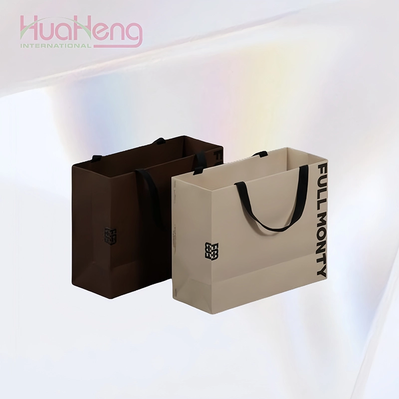 Hua Heng minimalistische papieren tassen in Scandinavische stijl - chique draagtassen voor hedendaagse merken 1