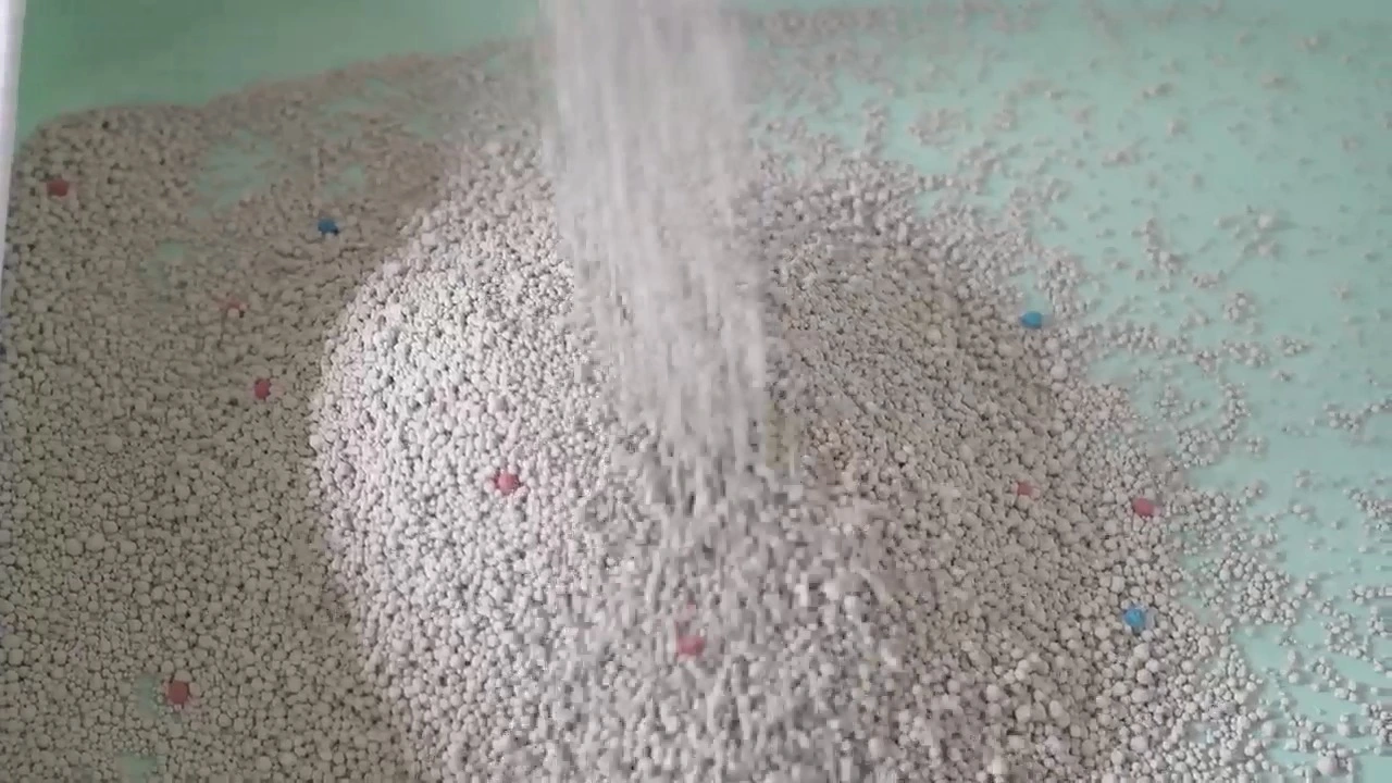 Bentonite cat litter OEM 1