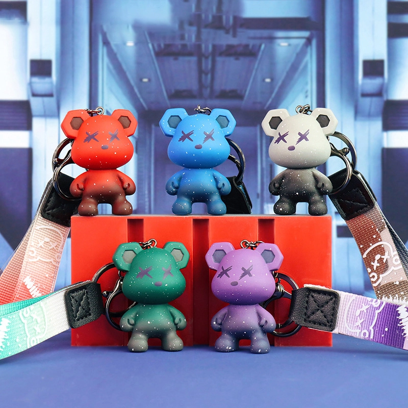 Three-dimensional doll webbing hand rope buckle accessories resin chameleon bear keychain pendant wholesale RANHONG 1