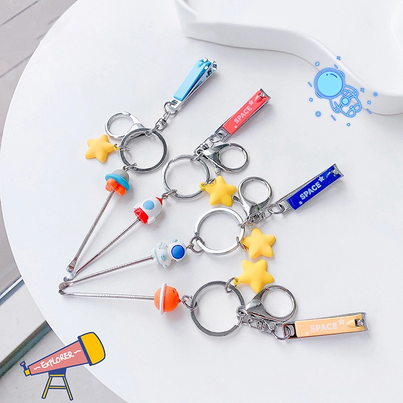 Manicure gadgets roaming space series spaceman nail clippers keychain accessories pendant RANHONG 1