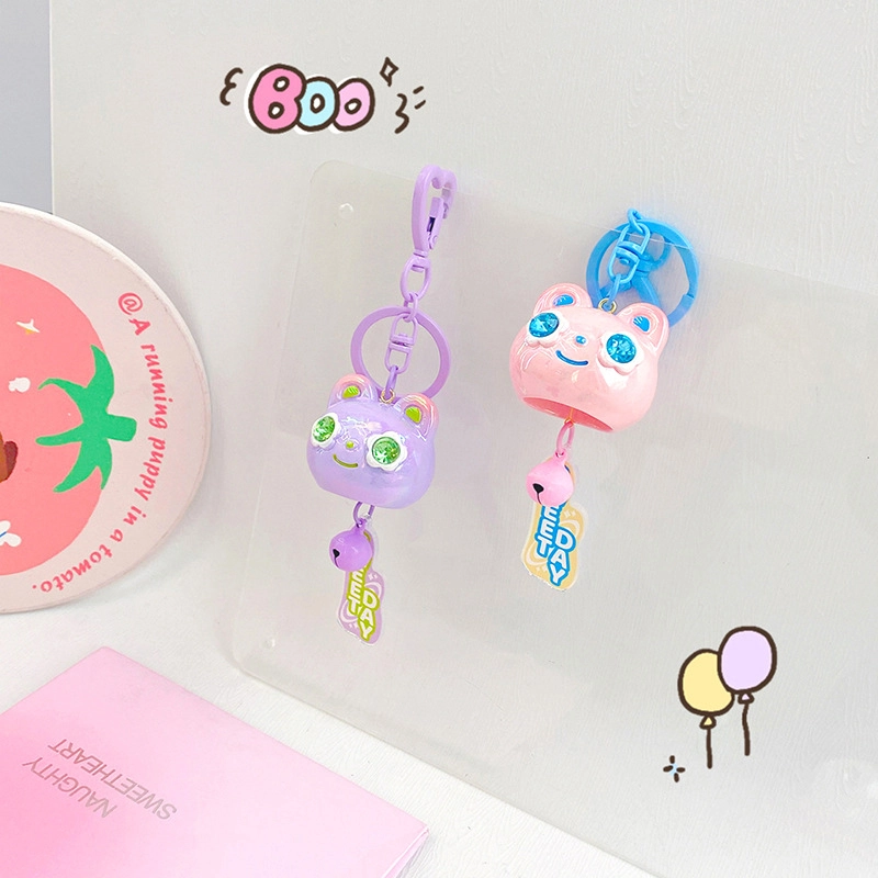 OEM Resin Photo Keychain Supplier 3