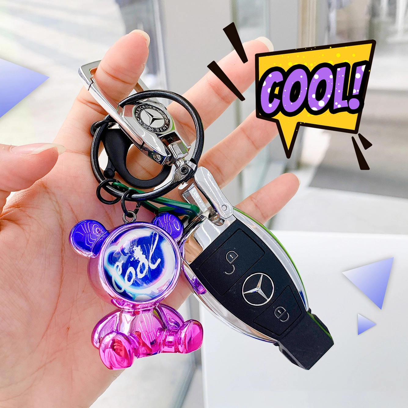Custom Made Resin Art Alphabet Keychain Resin Art Alphabet Keychain Company 4