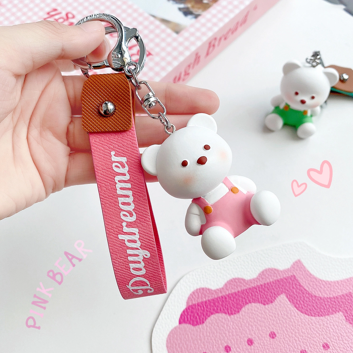 Alphabet Keychain Resin Maker 5