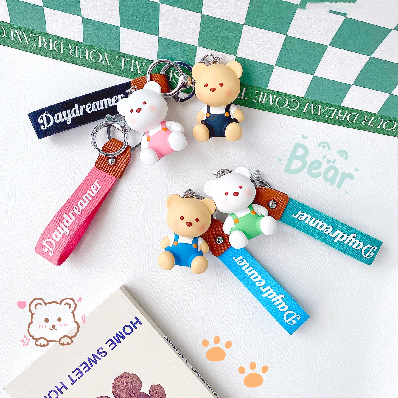 Alphabet Keychain Resin Maker 6