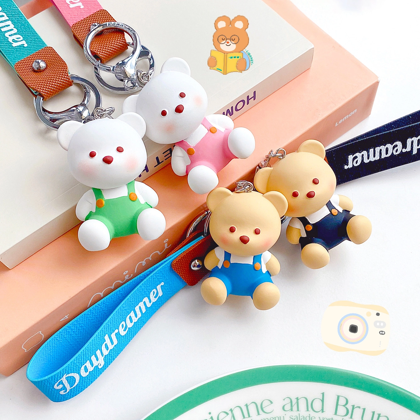 Alphabet Keychain Resin Maker 8
