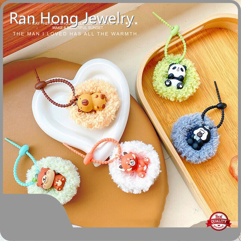 Factory Price Resin Keychain Alphabet Manufacturer 1