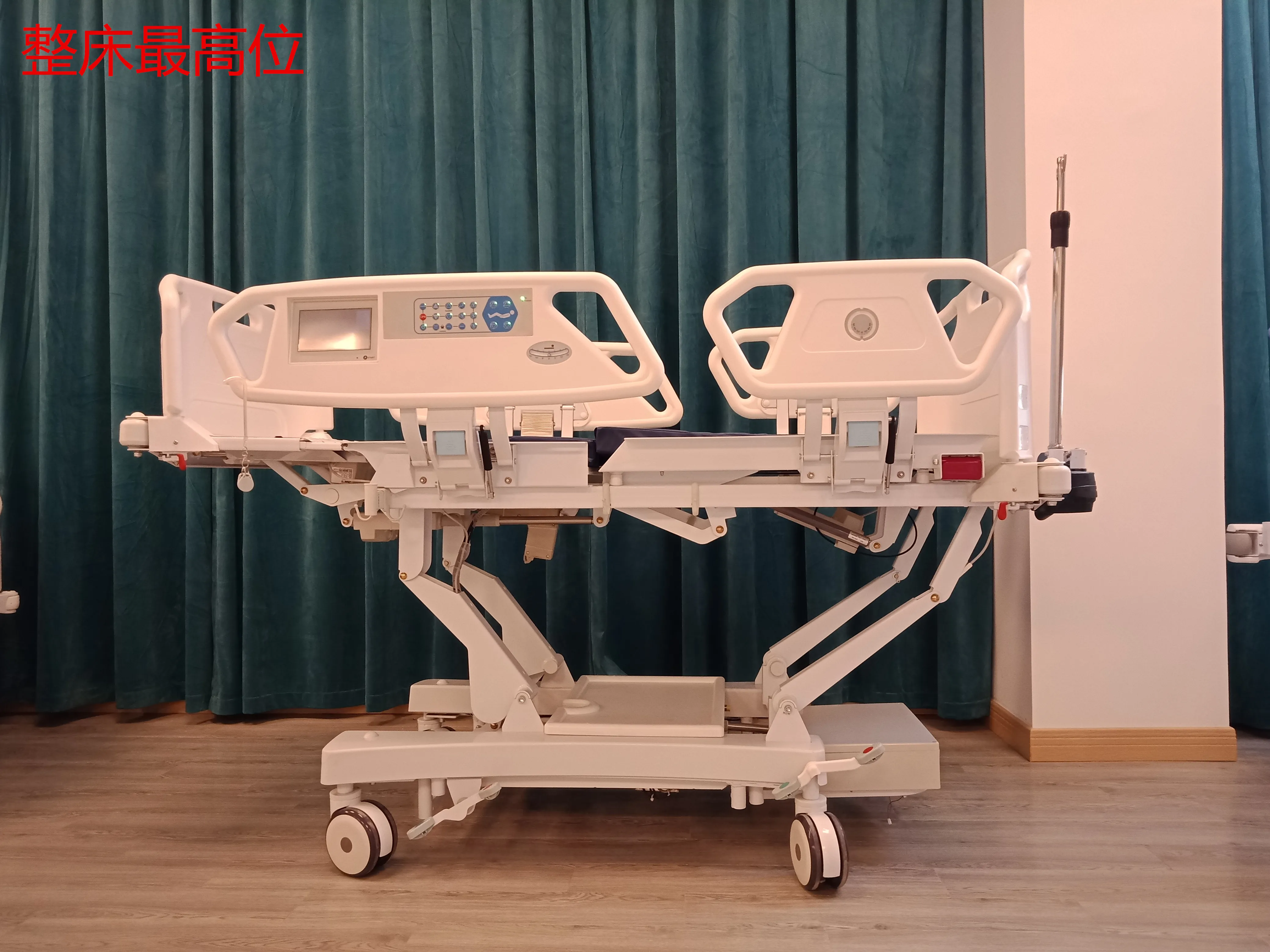 نموذج RC-8EB01 سرير المستشفى الكهربائي ذو ثمانية وظائف 6
