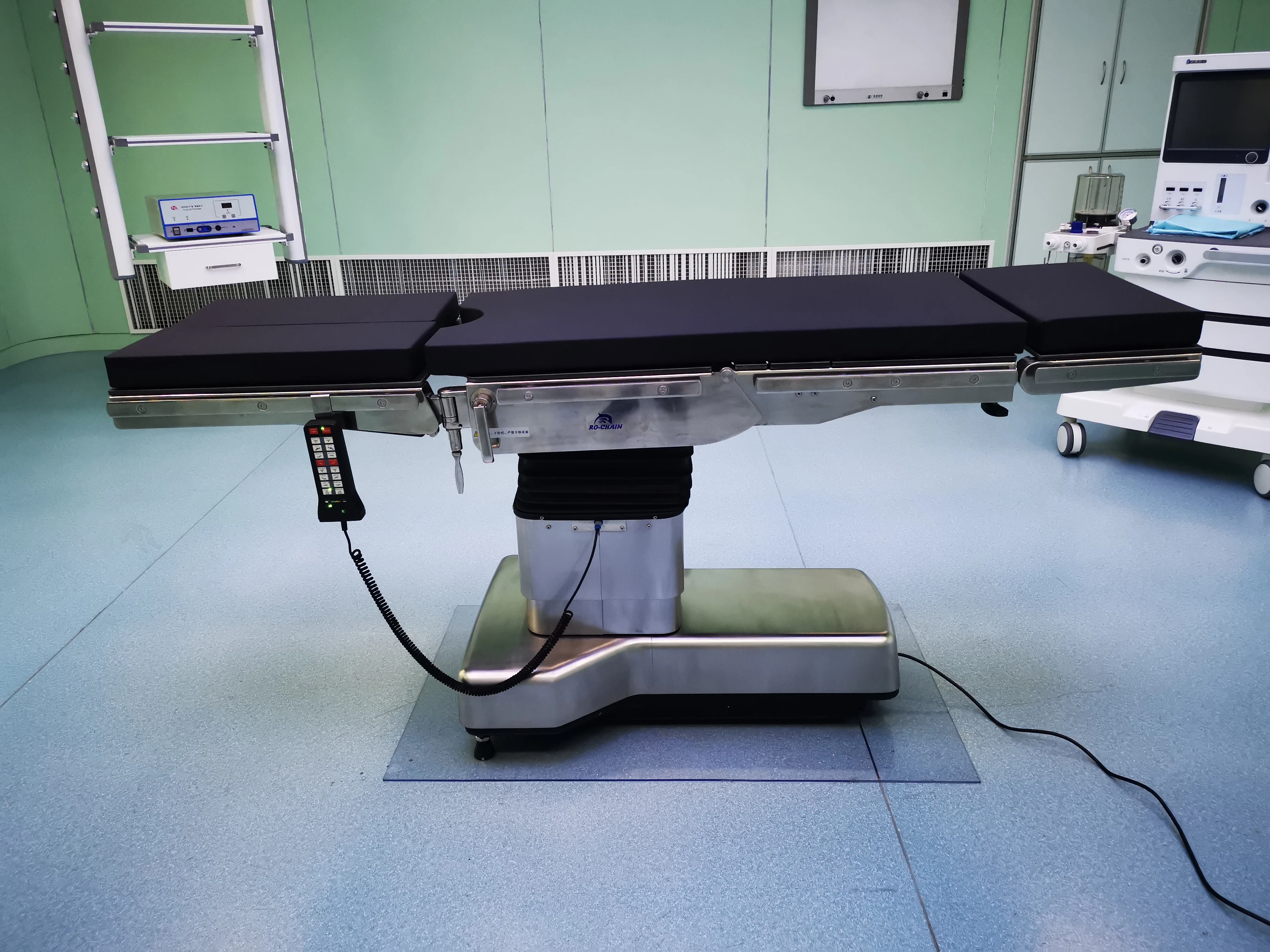 Model RC-OTEH99C Medical Surgical Electrical Hydraulic Operation Table 3