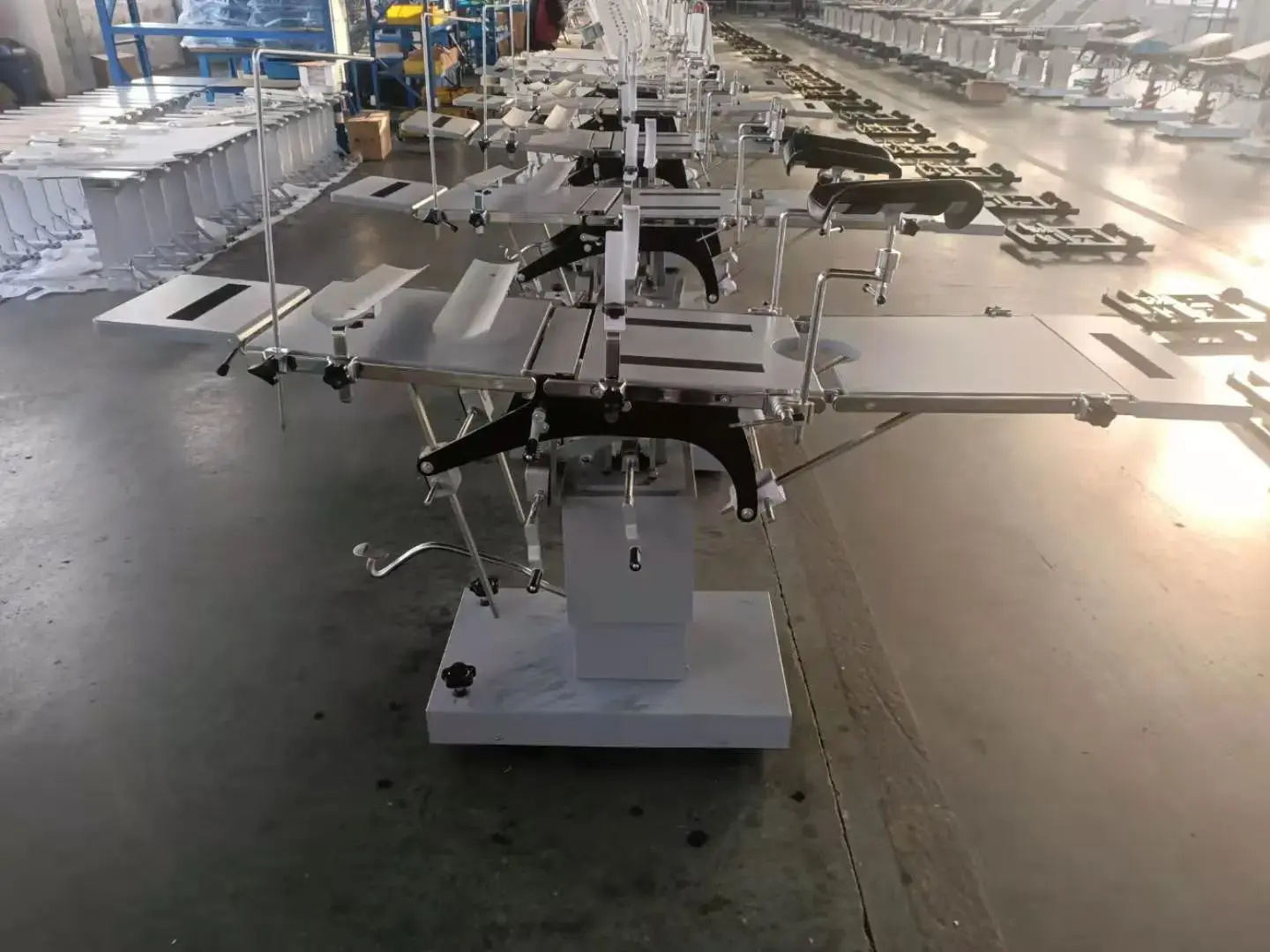 Professional Medical Equipment Supplier Medical Equipment Supplier Company 3