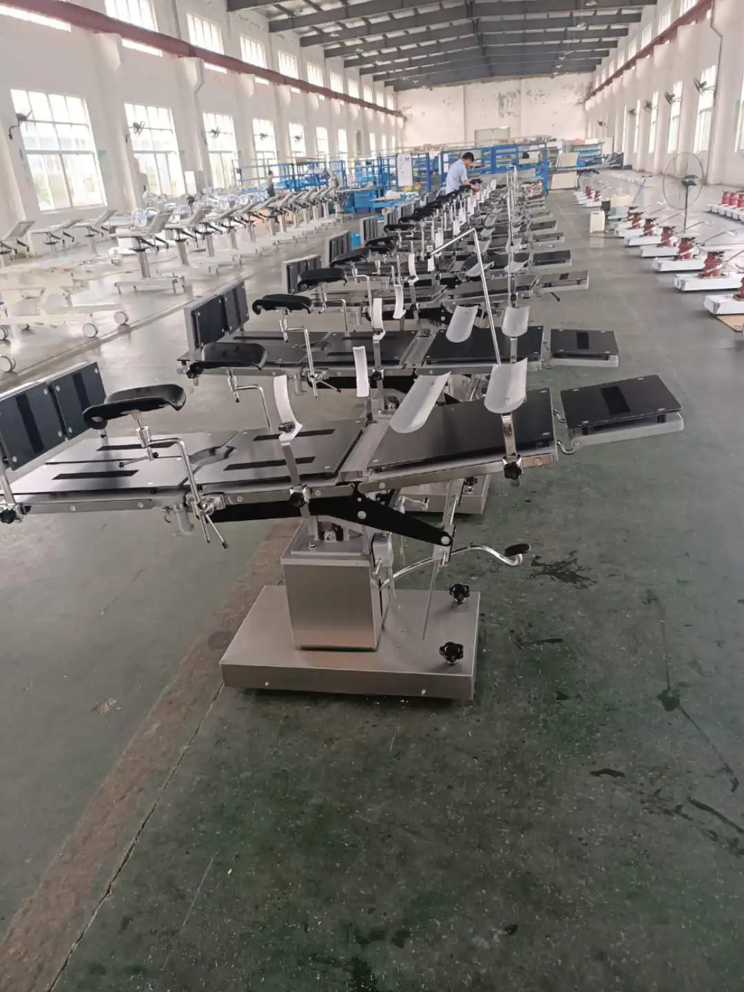 Model RC-3008C 304 Quality Control Universal Mechanical-hydraulic 3008 Orthopedic Neurosurgery C Arm Operating Operation Bed 6