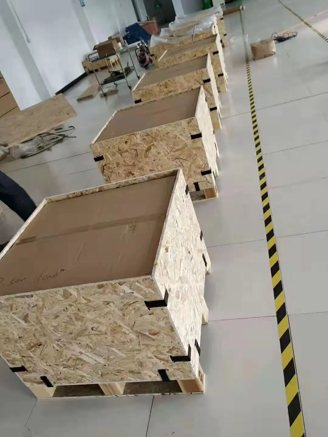 รุ่น RC-LED500 ระบบสัมผัส ราคา เพดานต่ำแบบคมชัด ไฟแสดงการทำงานแบบโดมเดี่ยว 7