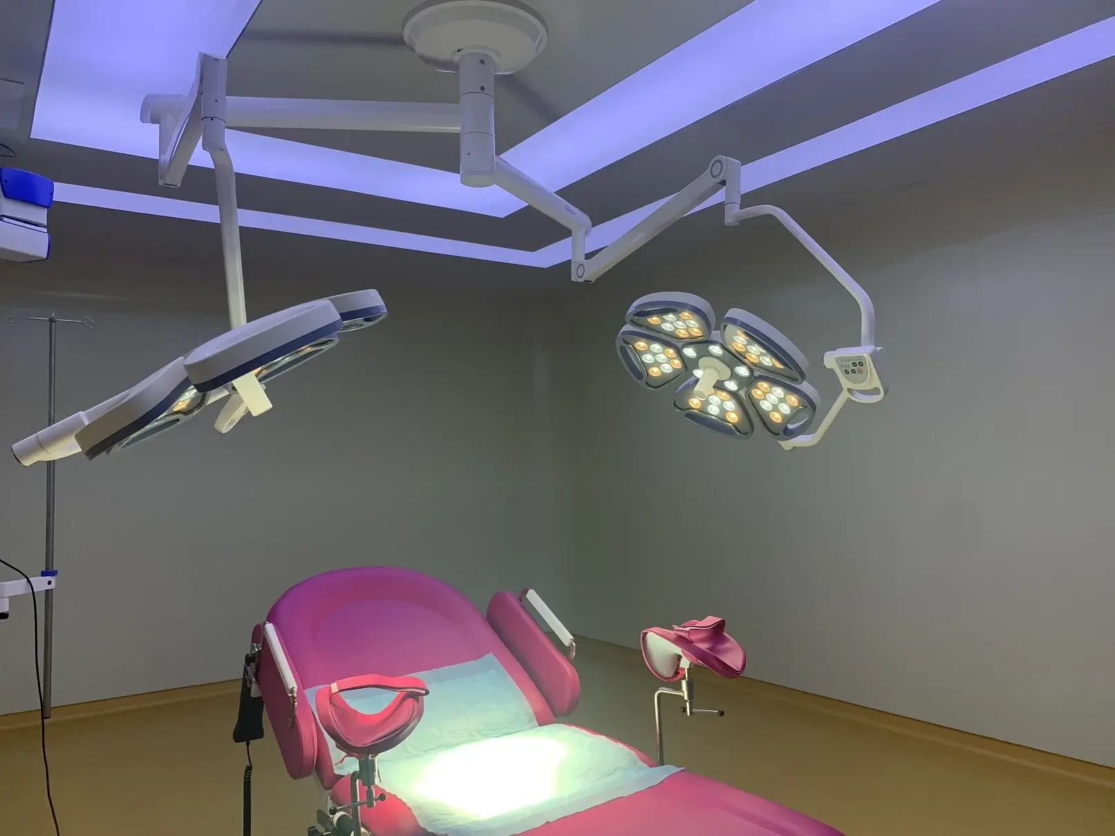 Surgical Shadowless Lamp Factory Ro-Chain 4
