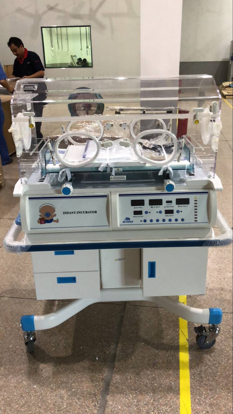 Incubadora Infantil Modelo RC-BIN3000B Plus 4