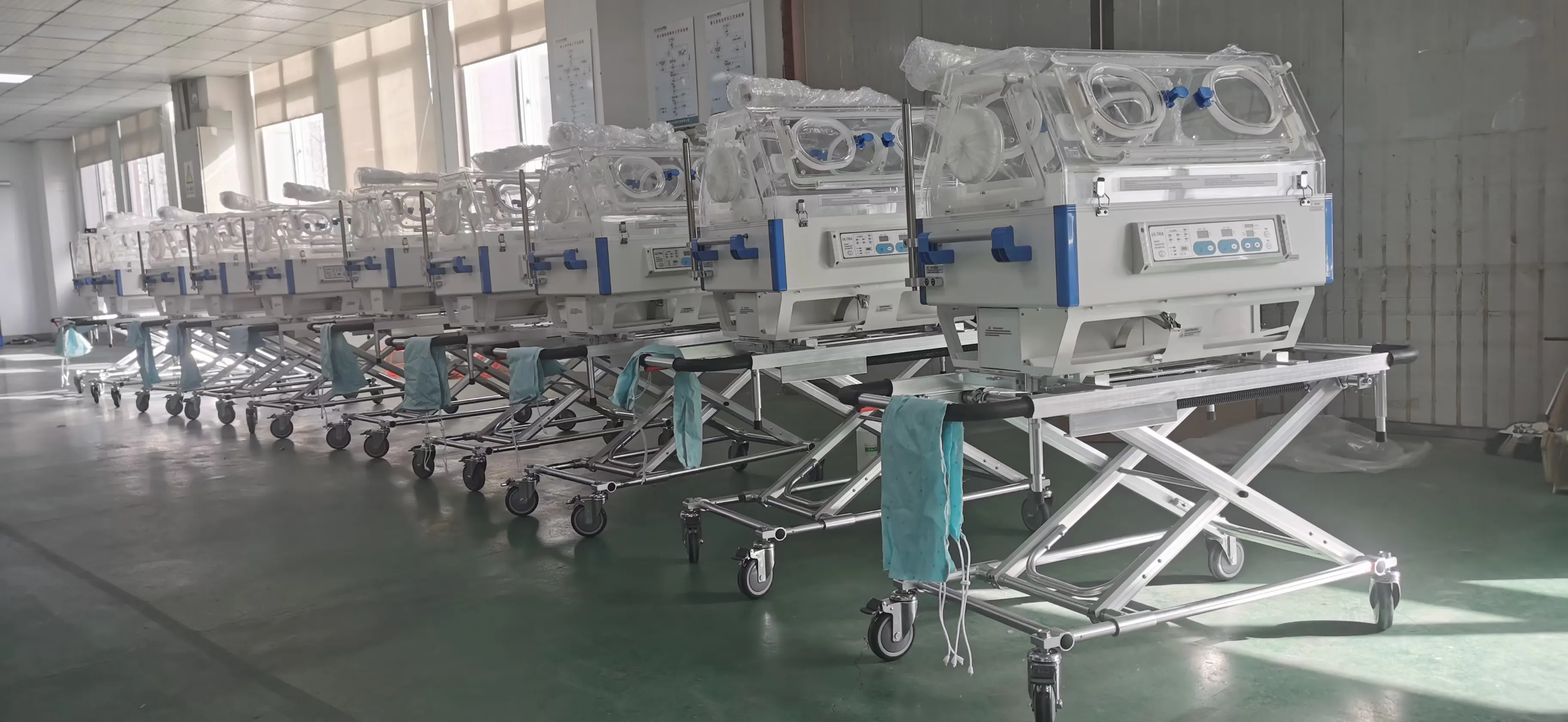 Preterm Incubator Ro-Chaincost 4