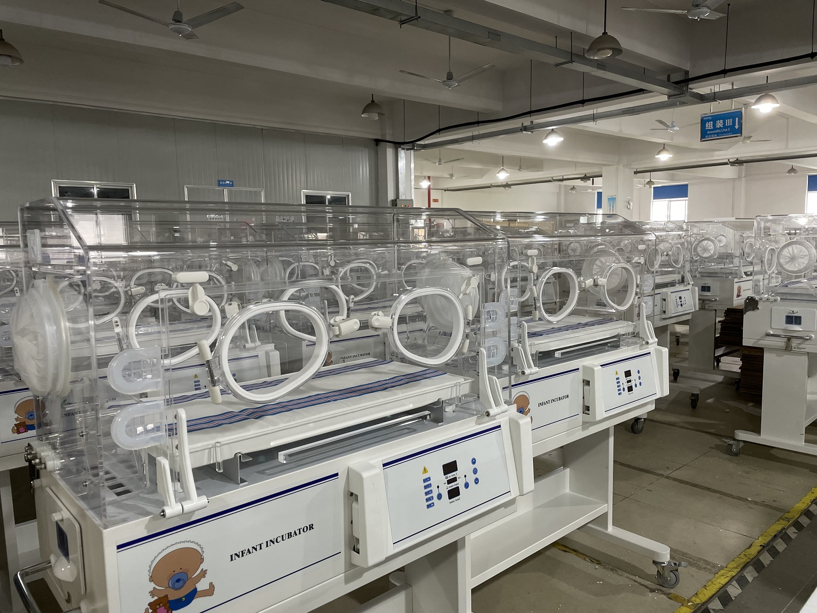 Incubadora infantil médica para bebês RC-BIN3000A 4