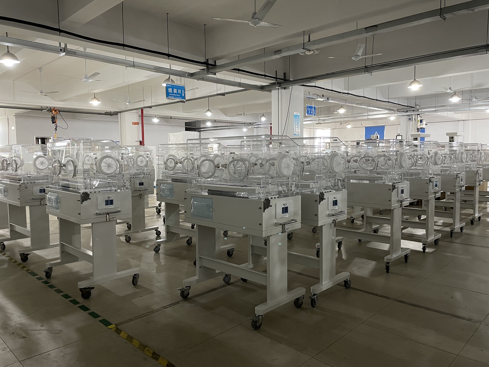 Incubadora infantil médica para bebês RC-BIN3000A 5