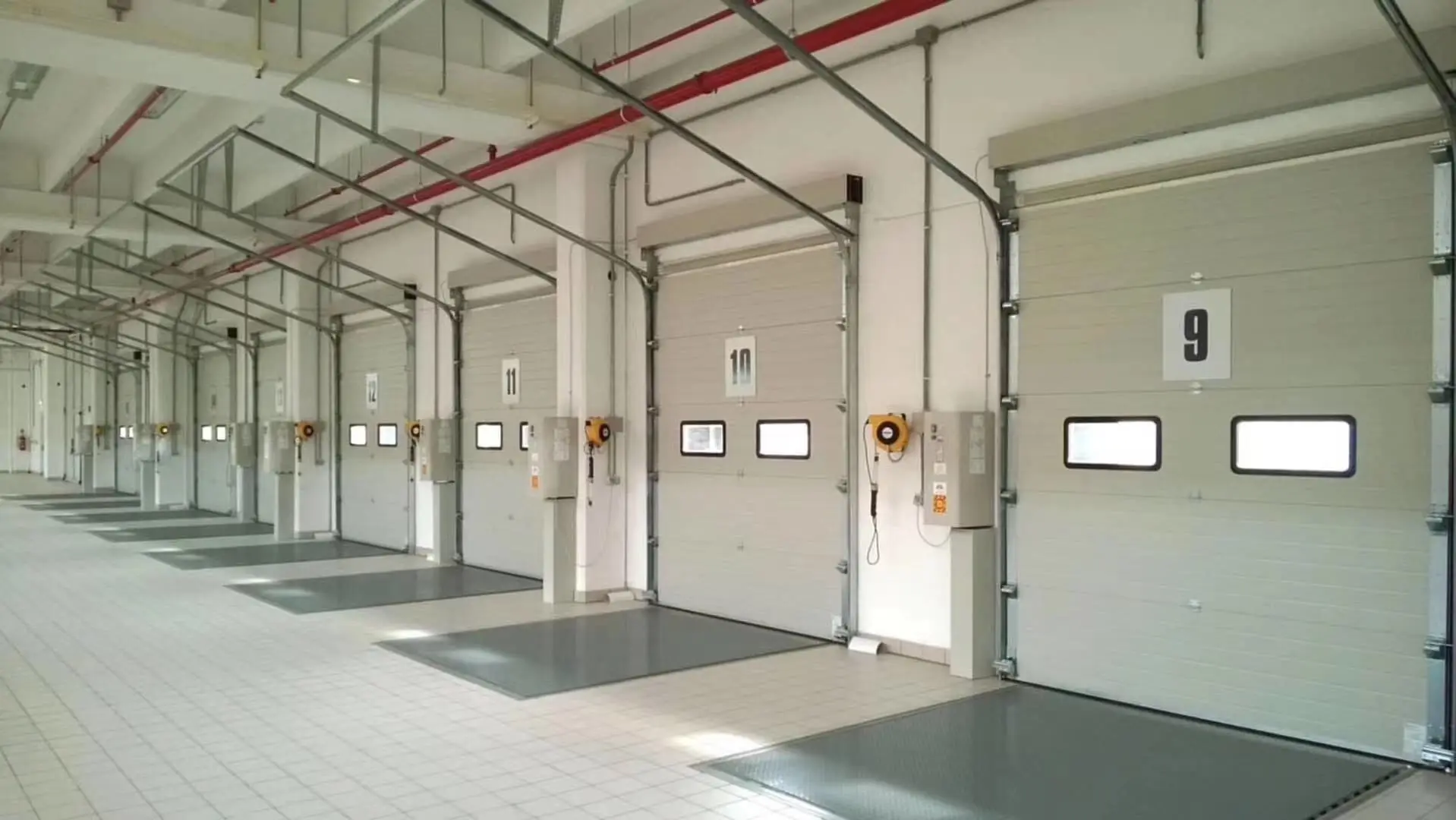 Roll Up Door Manufacturers with Custom Services 5