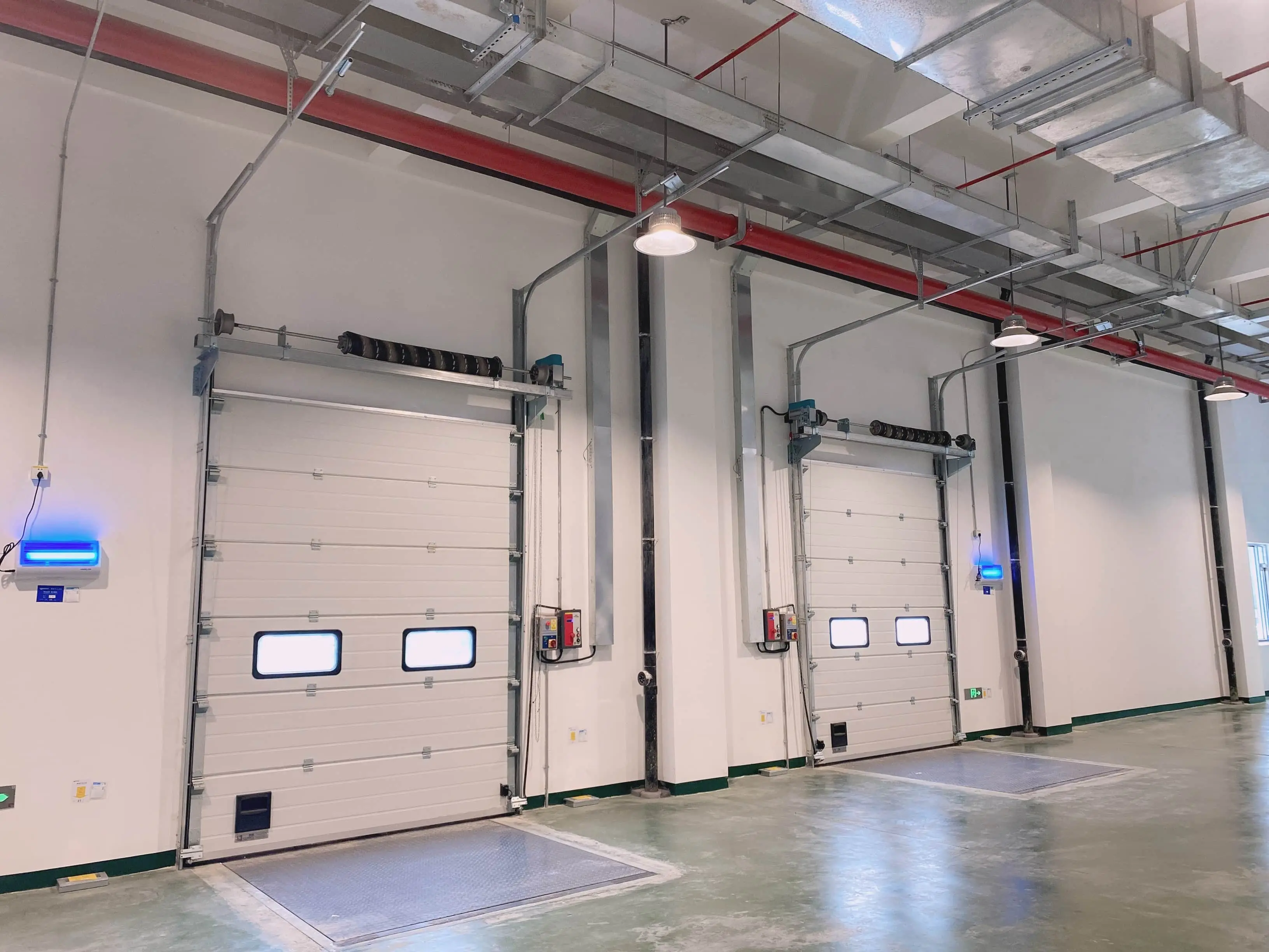 Sectional Overhead Doors 101: What You Need to Know 1