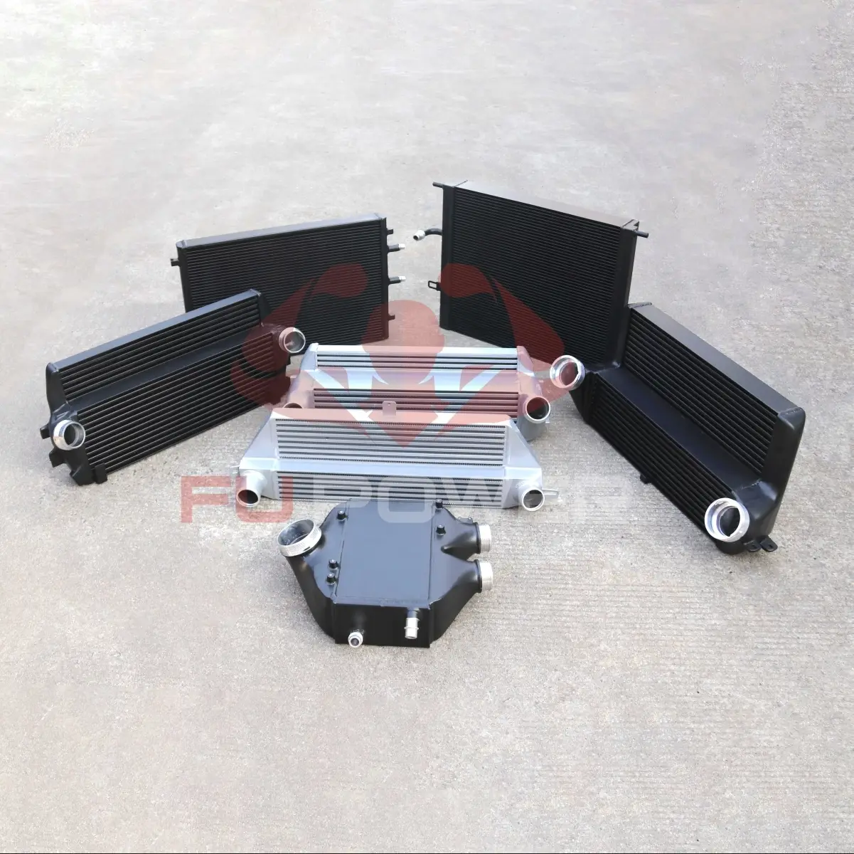 カスタム熱交換器 BMW B48 B58 R56 R57 N20 N26 N55 M3 M4 F80 X5 X6 インタークーラー 1