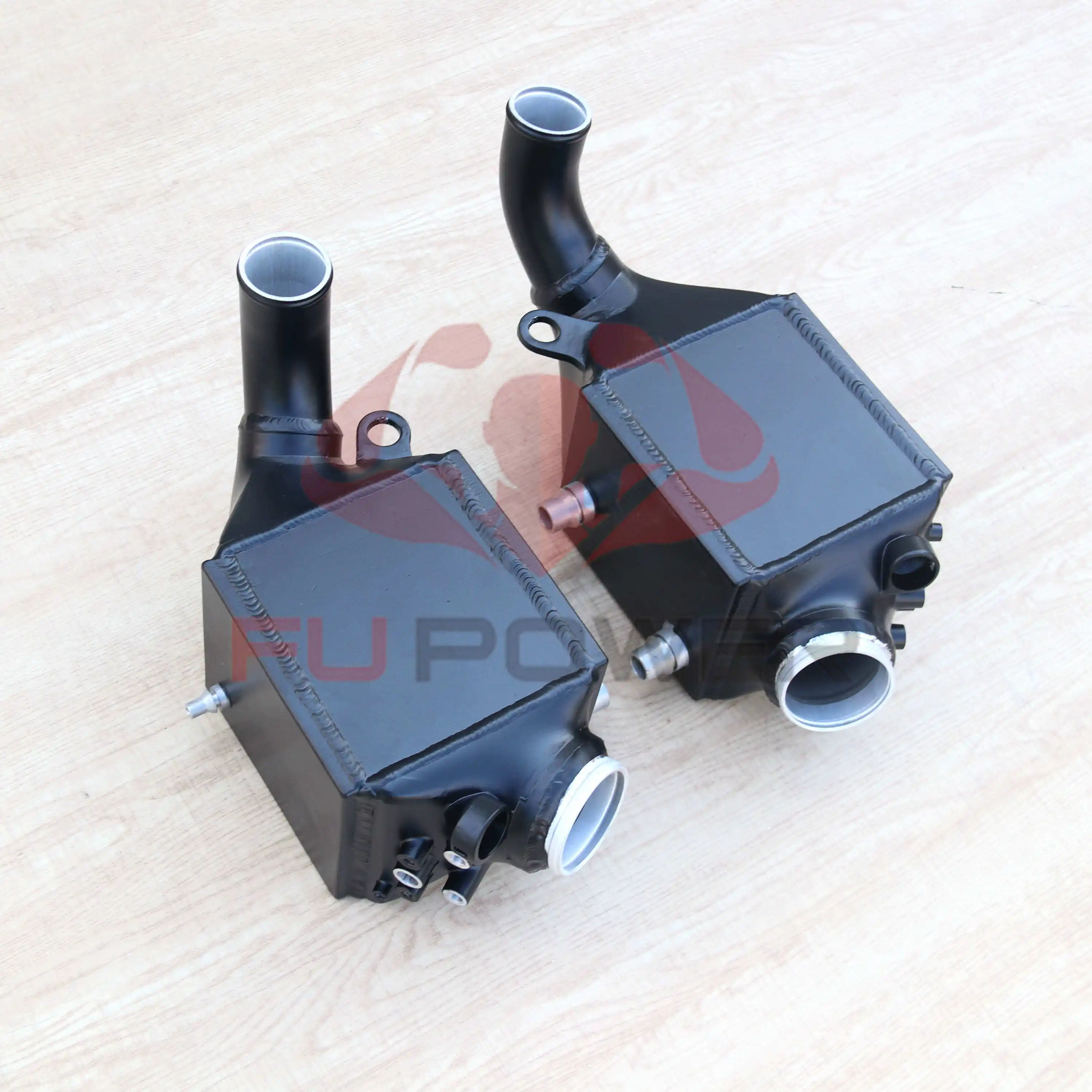 Refroidisseur intermédiaire plus grand à 30%, pour BMW X5M X6M, 4,4 l, double TURBO, mise à niveau de l'air 1