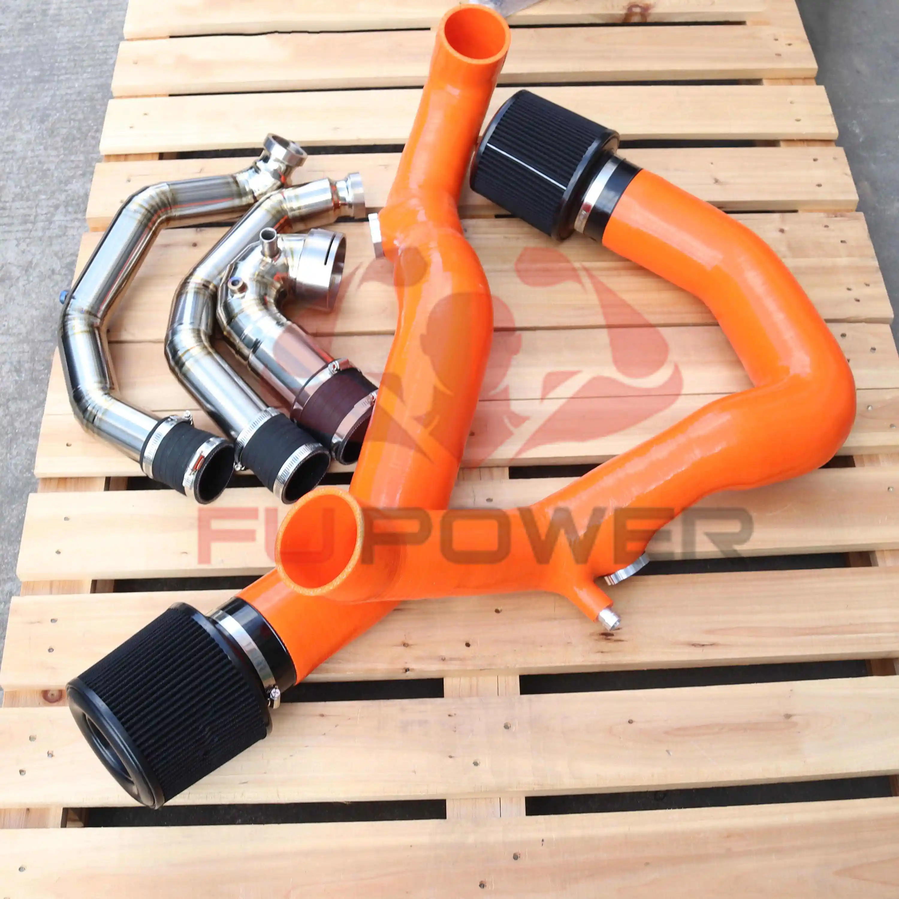 S55 2015-2018 F80 M3 F8X M4 TITANIUM CHARGE PIPE AND SILICONE INTAKE KIT 1