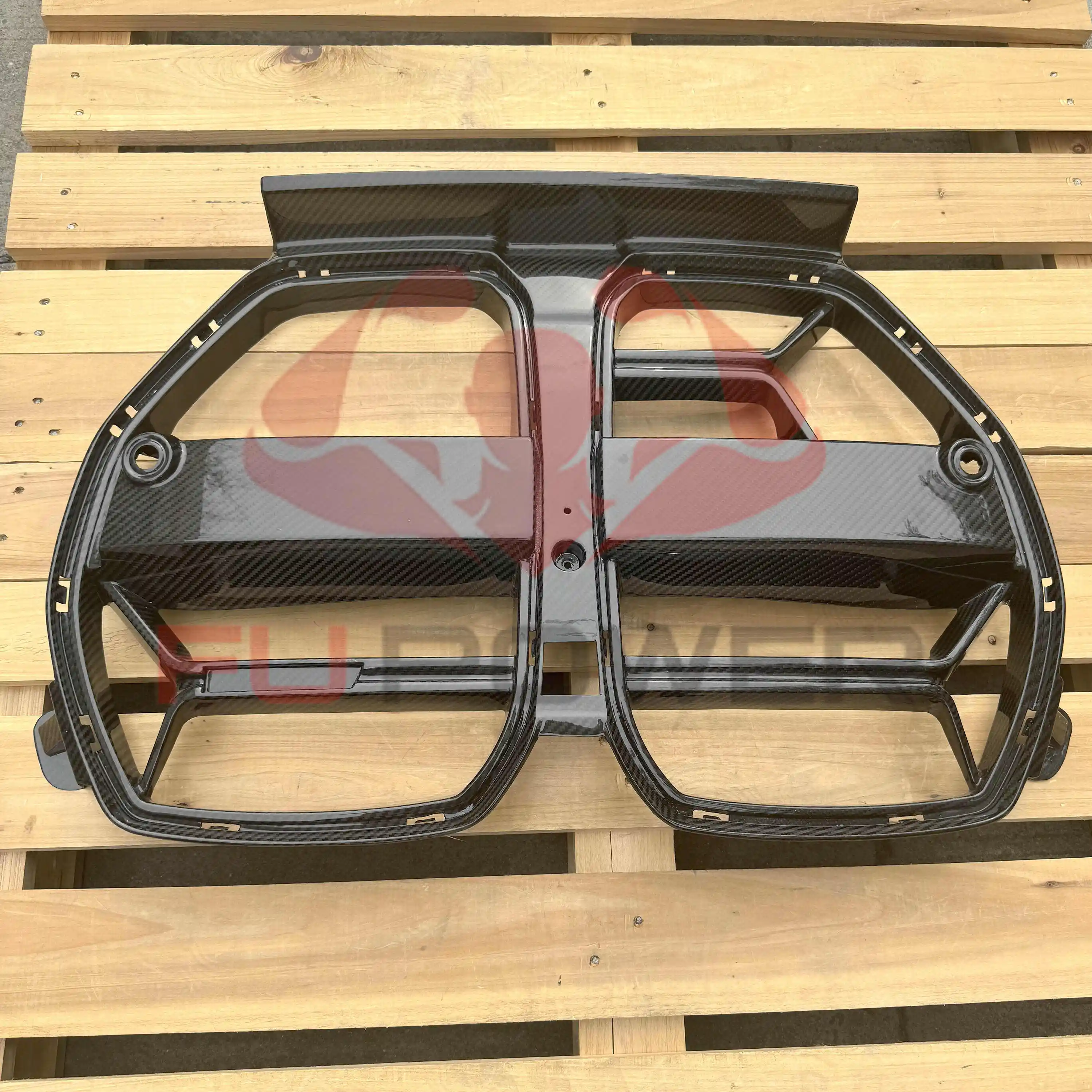 m3 g80 m4 g82 carbon frount  fiber grill with acc 1
