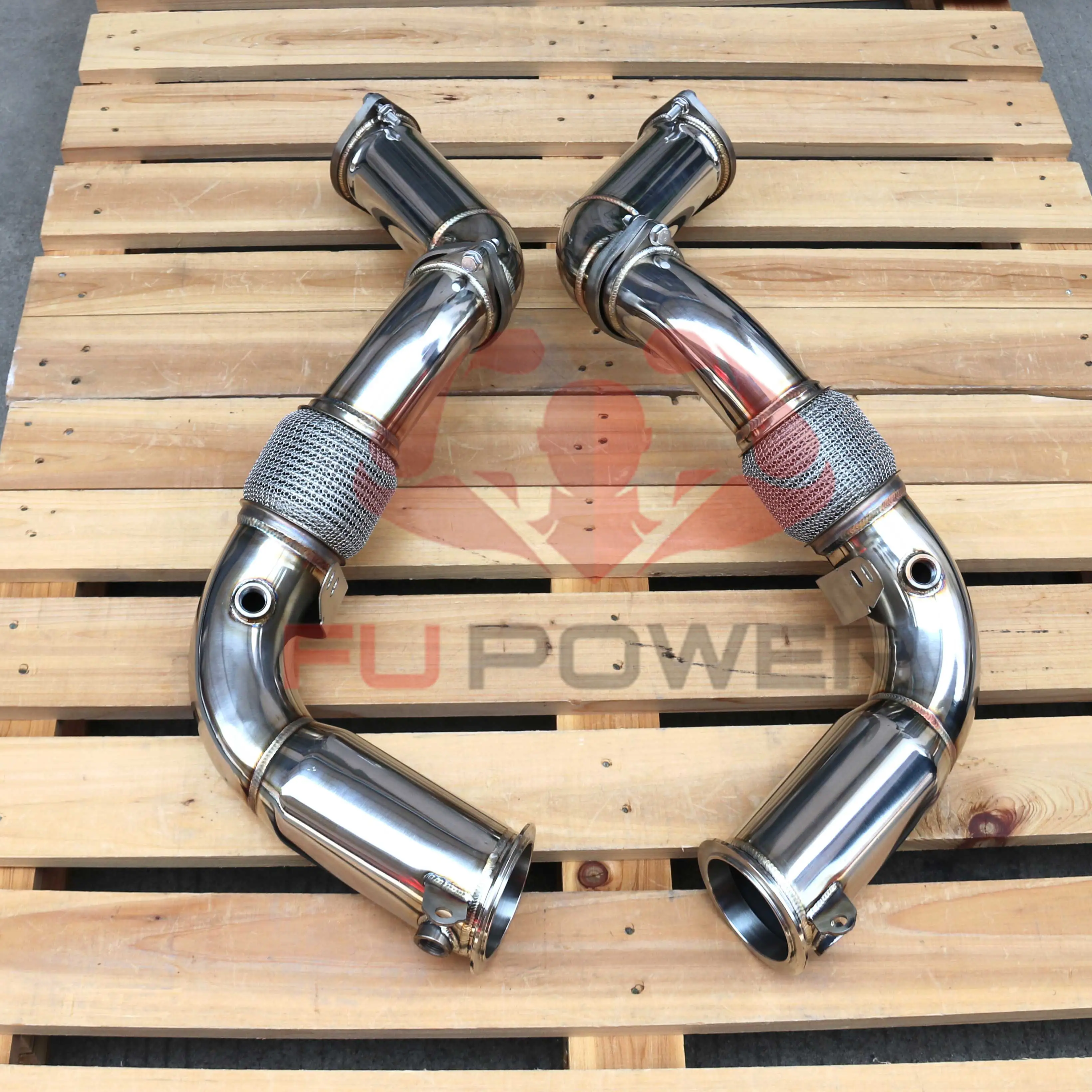 BMW M5 G90 Regenpfeifen 1