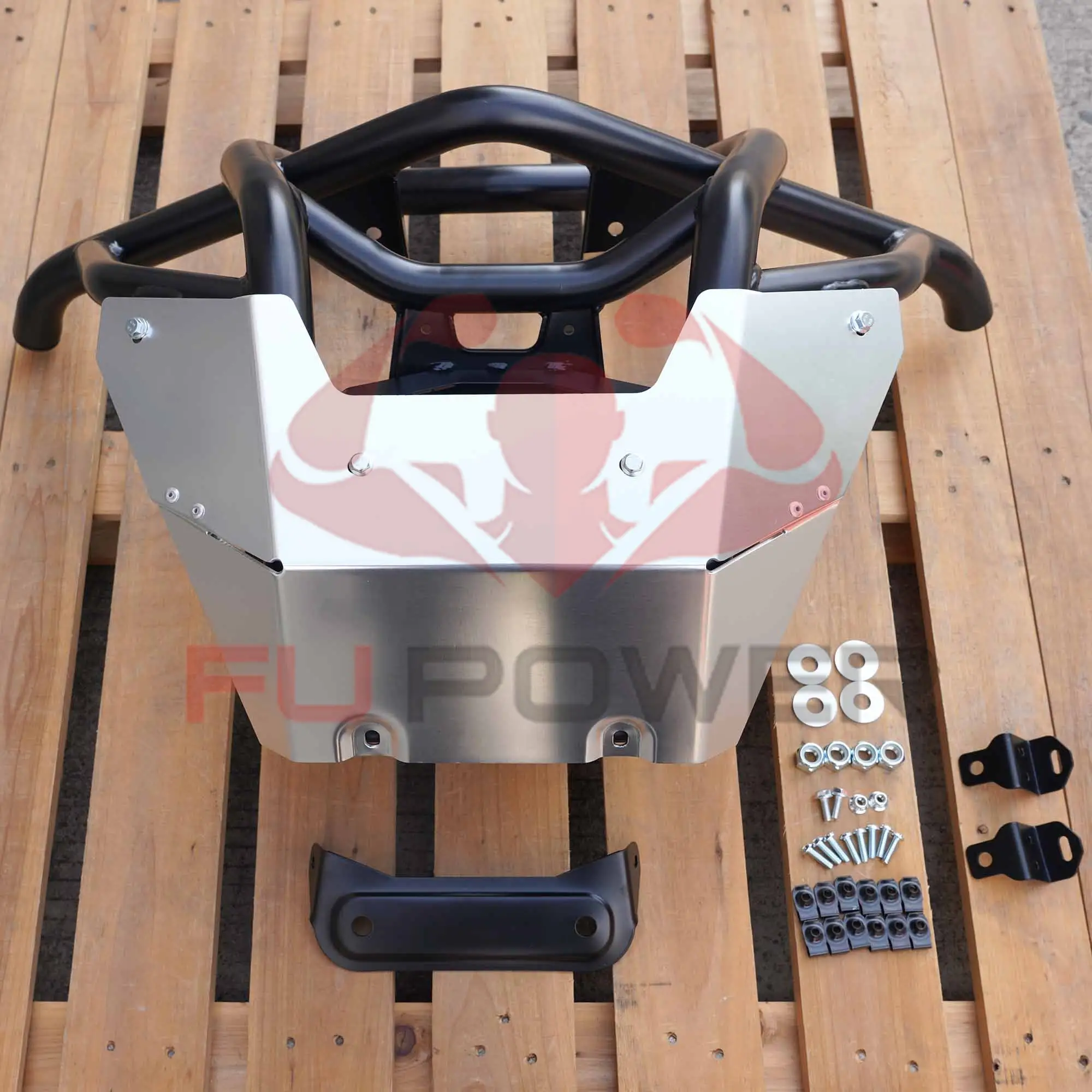 شريط المصد الأمامي مع واقي 715002878 Maverick x3 مصد أمامي شديد التحمل لـ can am 1