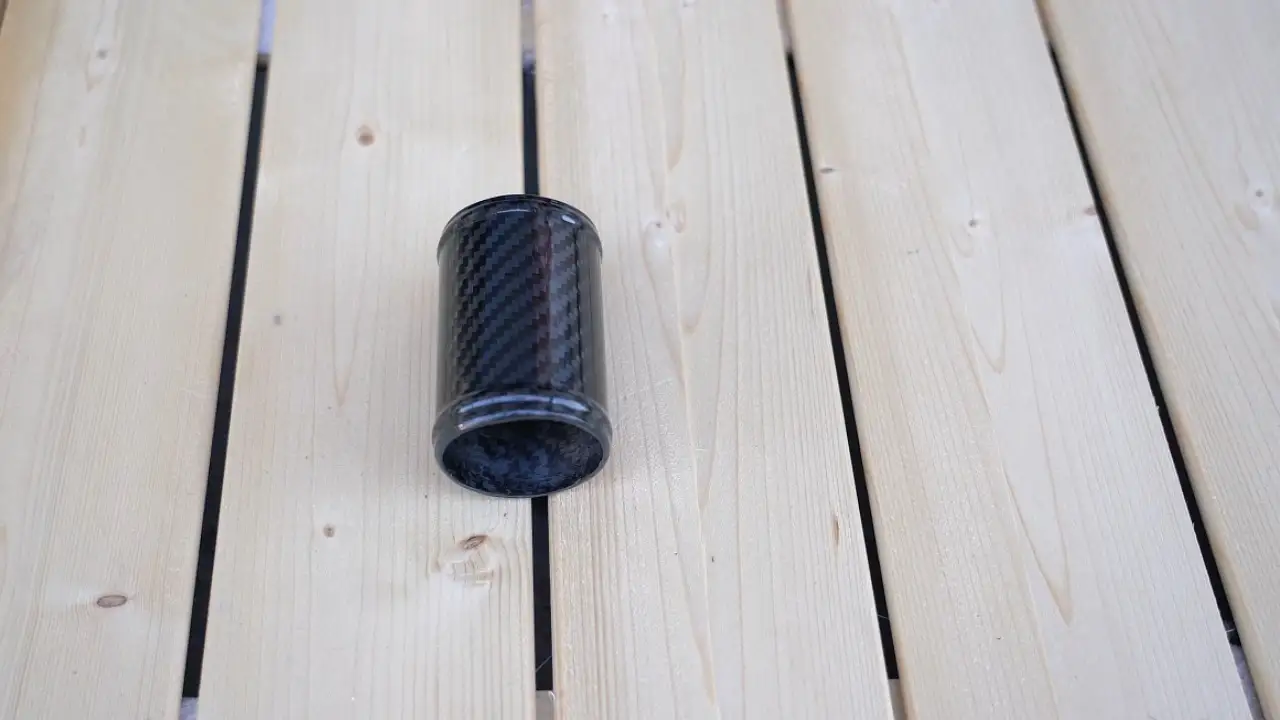 أنبوب ألياف الكربون الجاف مقاس 2 بوصة 1