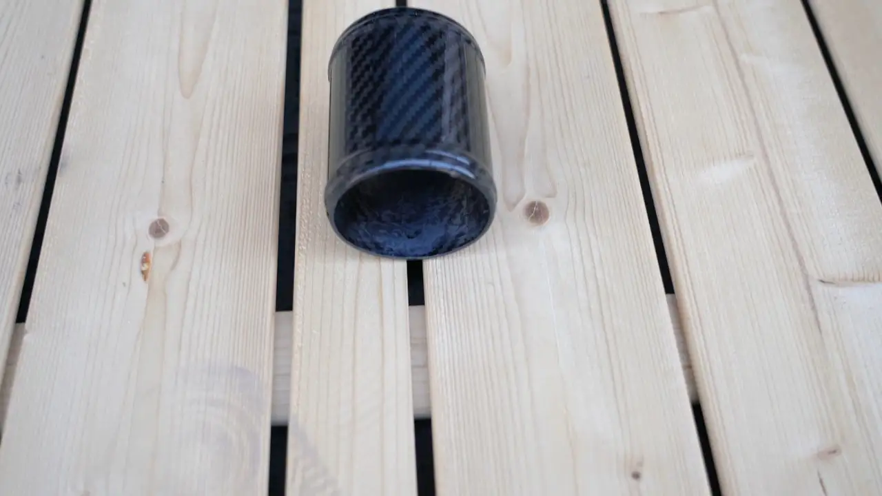 أنبوب ألياف الكربون الجاف مقاس 2.5 بوصة 1