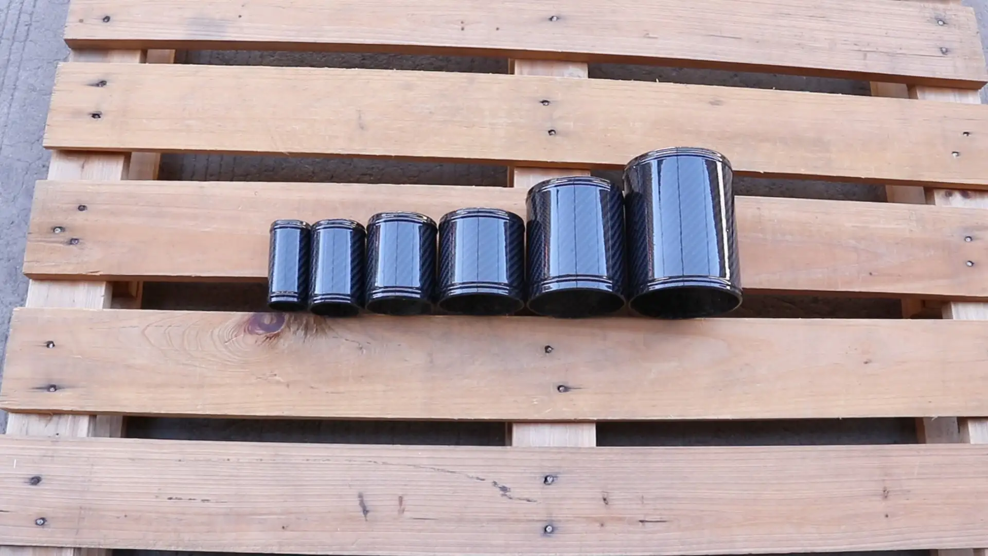 أنبوب مخصص من ألياف الكربون الجافة 3K مقاس 1.5 بوصة 2 بوصة 2.5 بوصة 3 بوصة 3.5 بوصة 4 بوصة 1