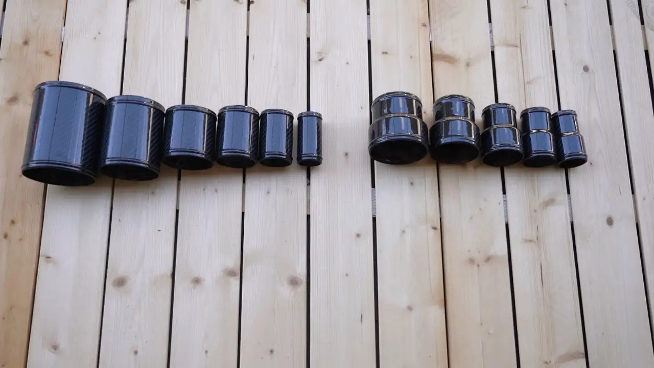 أنبوب مخفض مستقيم من ألياف الكربون الجافة مخصص 1