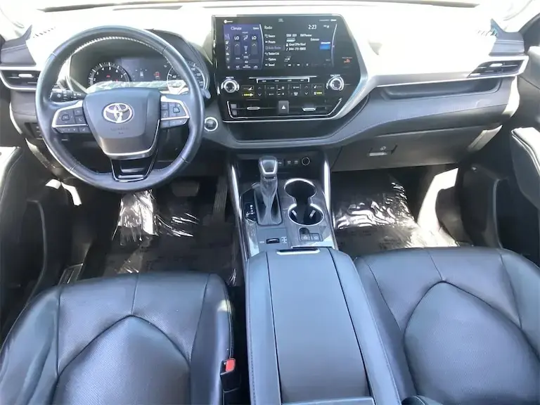 Best Petrol Suv 6 - - ROKAYAUTO 6