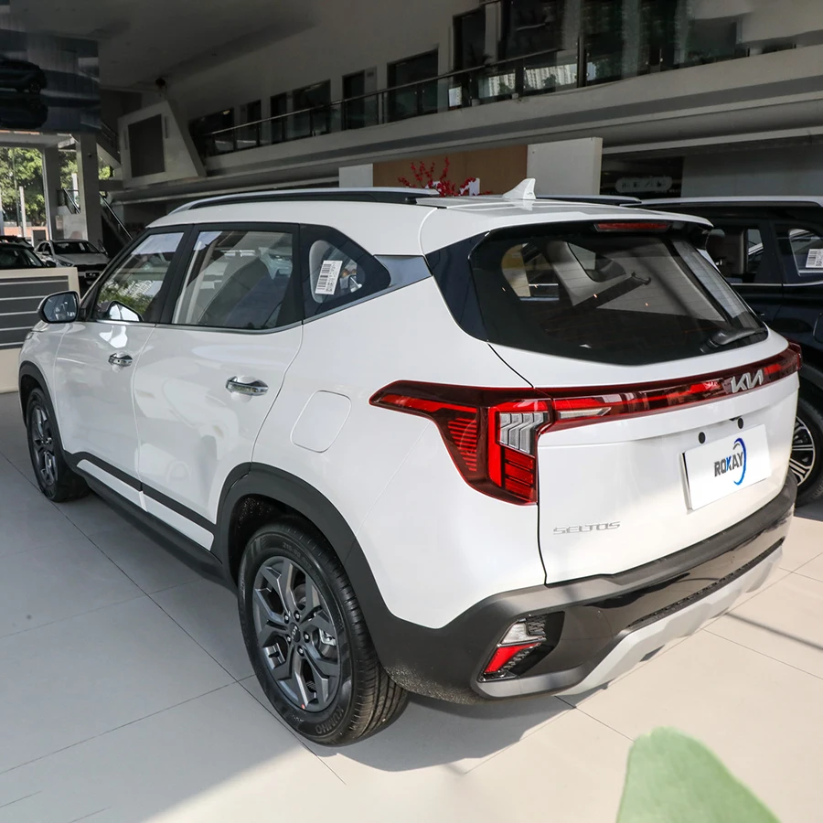 Suv Barato 2024 Kia ​​Seltos 1.5l Ivt Comfort Edition Suv Compacto Usado Coche Familiar 4