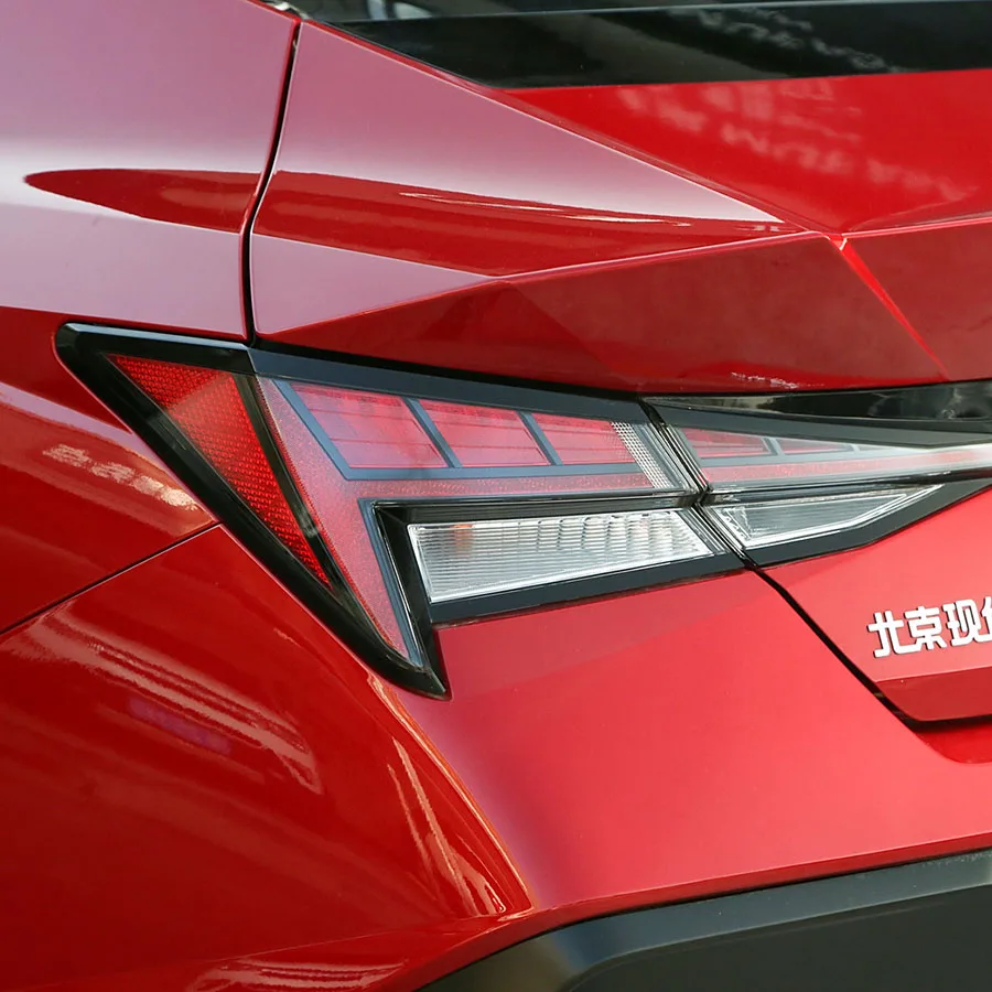 New Cars Elantra 2023 1.5l Cvt Lux New Gasoline Car Used Cheap Chinese Fuel Vehicles Sedan Family 4
