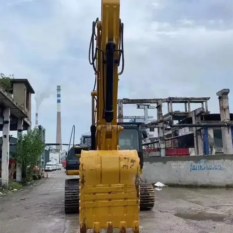 Factory Direct Used Micro Excavator for Sale Modern design for Agricultural Production 7