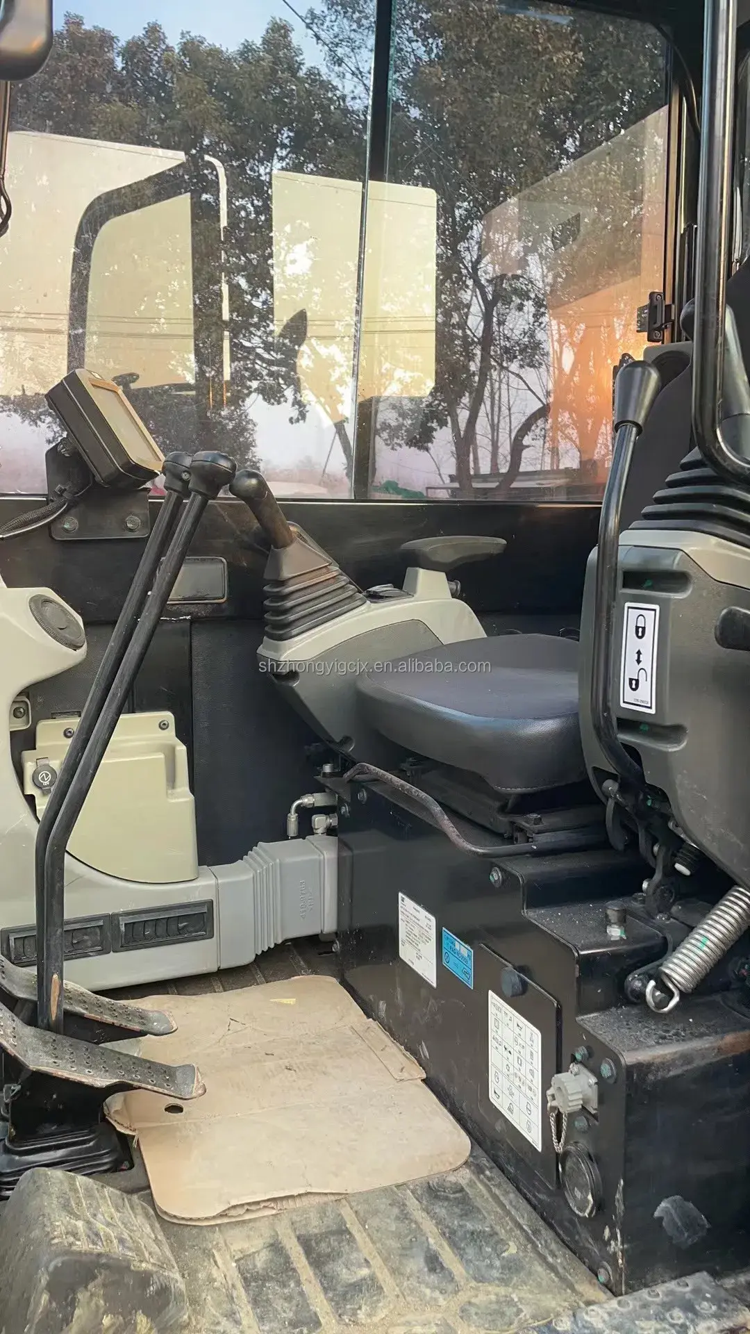 Factory Direct Used Compact Excavators Price List 6