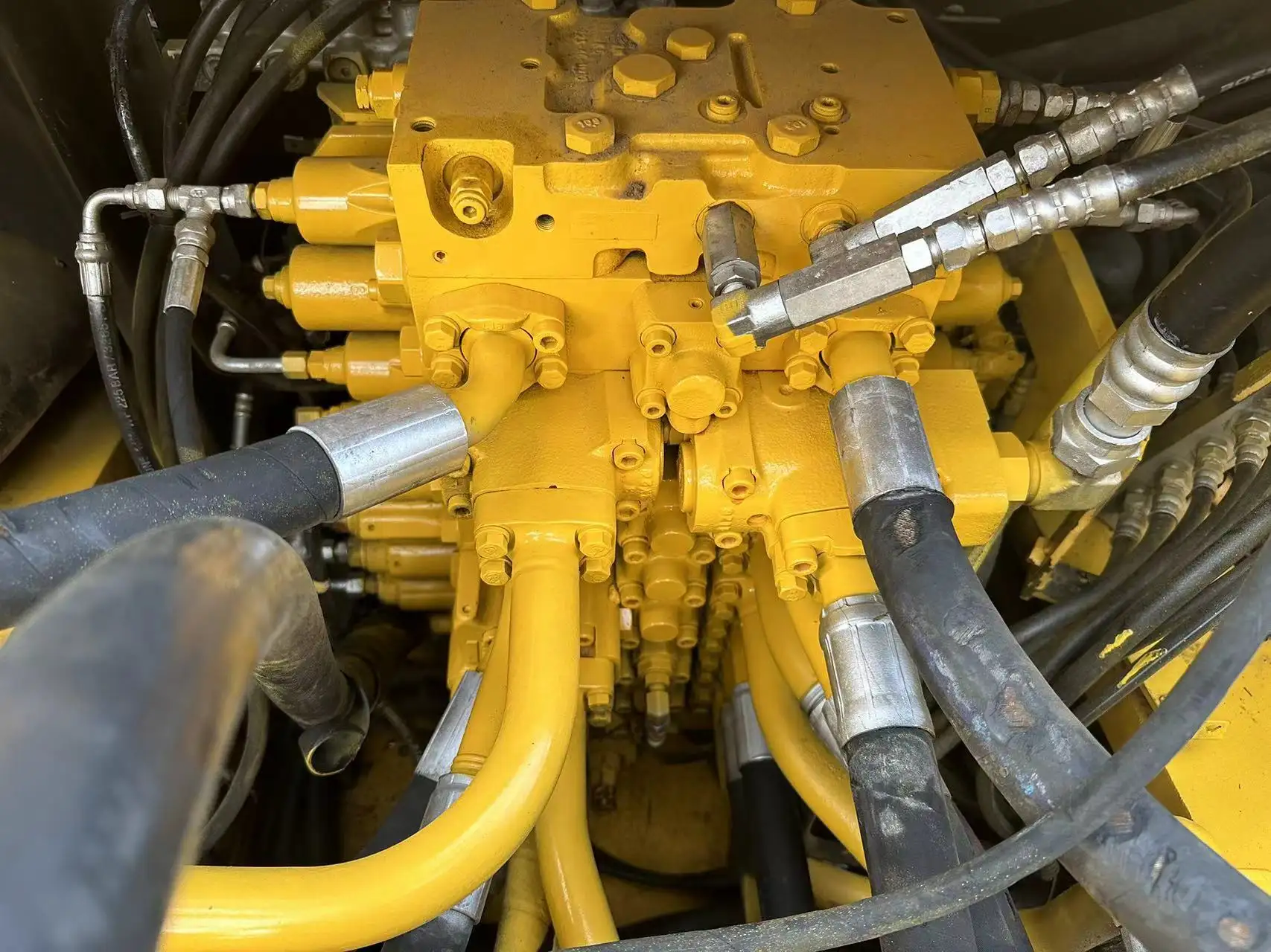 For Mining Production Used Excavator Komatsu by Zhongyi 4