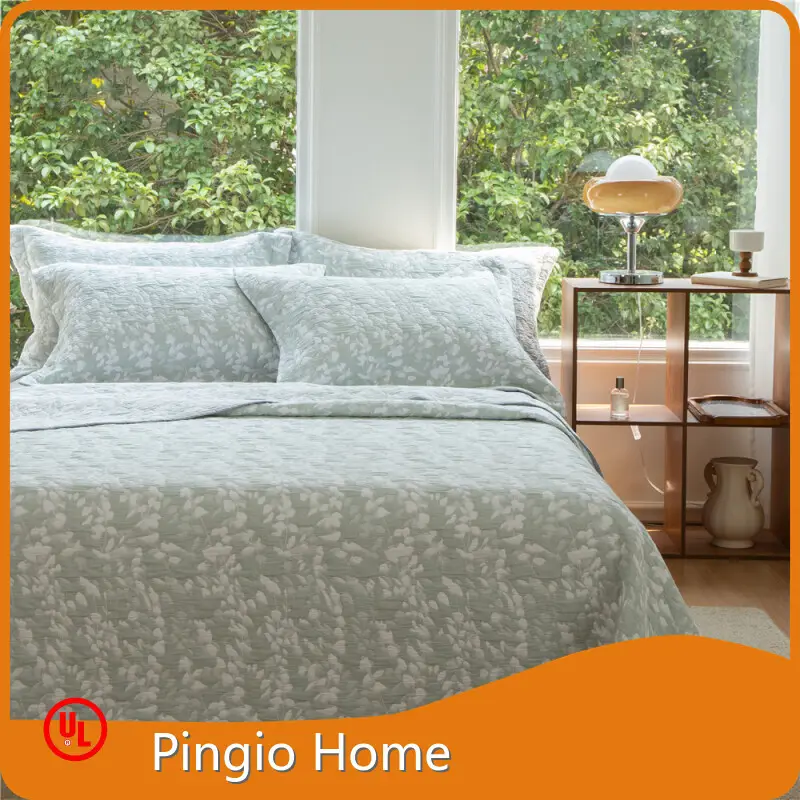 Fine Quality Matelasse Coverlet Price List 1