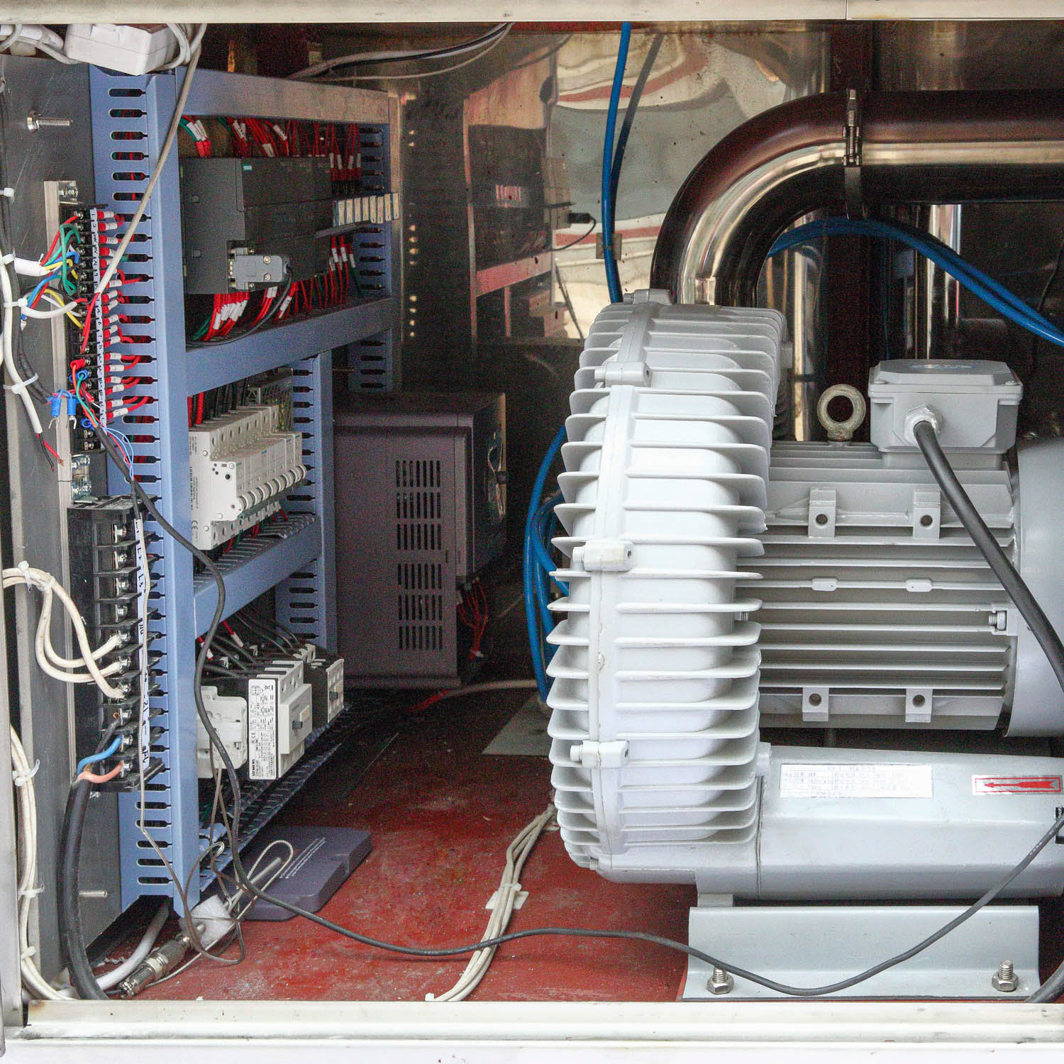 Fluid-Bed Granulator 3