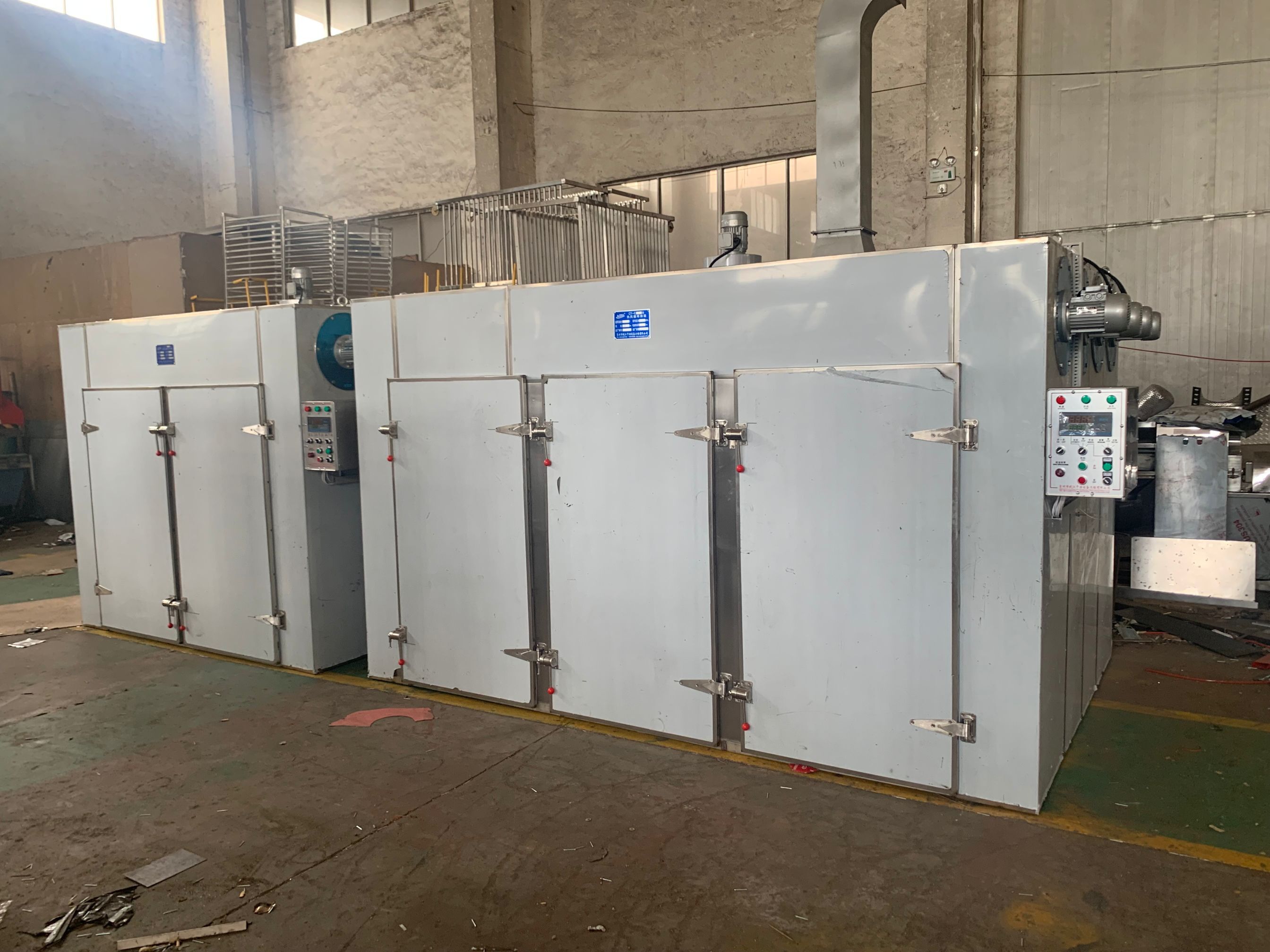 Horno de secado por circulación de aire caliente CT-C GMP 6