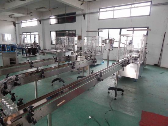Máquina llenadora y taponadora de polvo de alta eficiencia 4