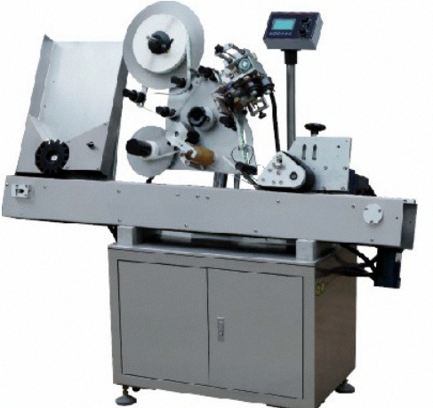 Máquina etiquetadora horizontal automática 6