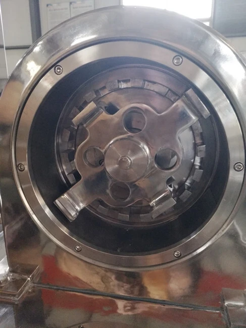 OEM Pharmaceutical Milling Machine SUPM 12hour Response 3