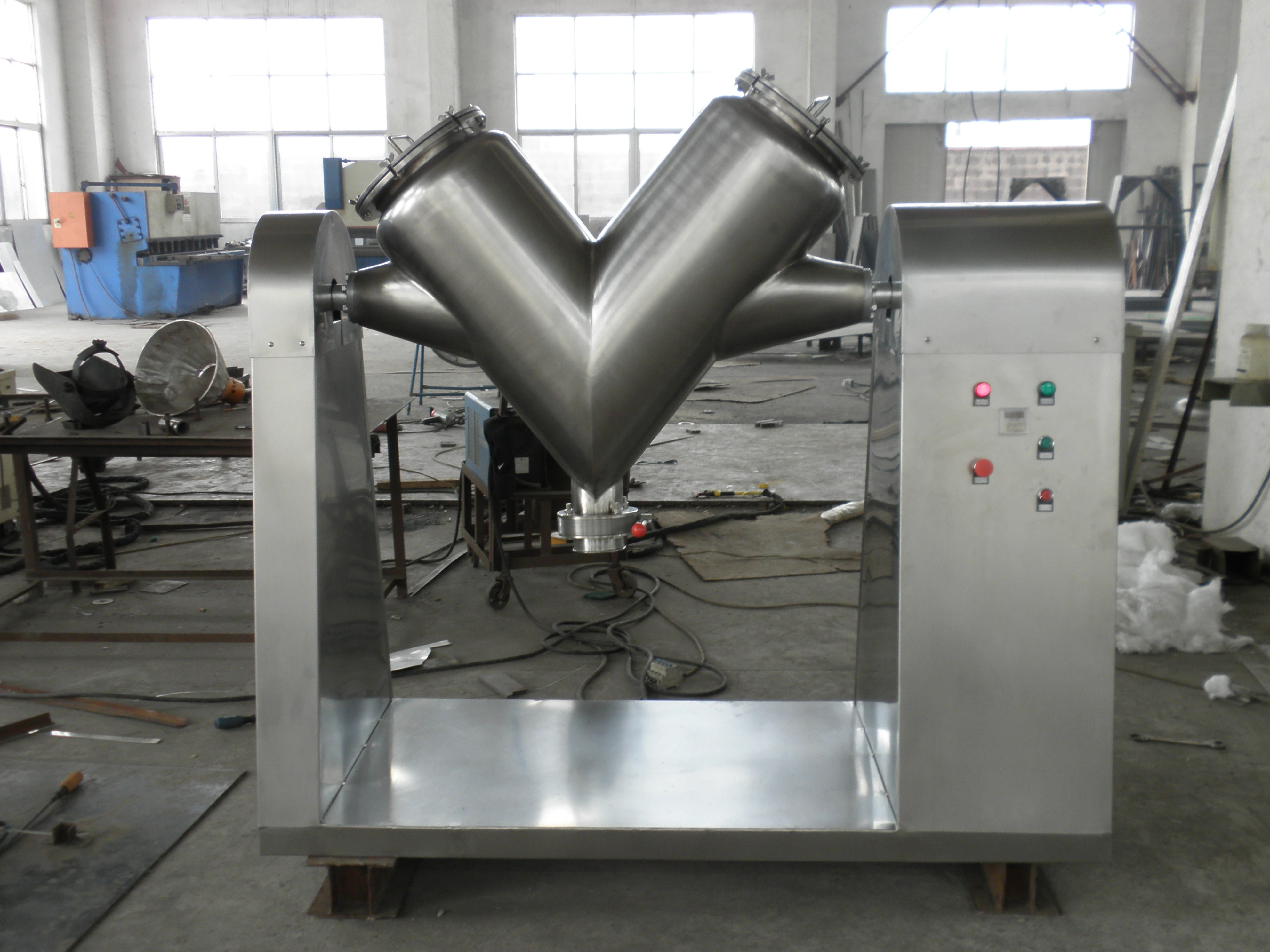 150L V Blender (VH) 1